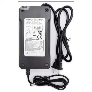 Cargador rápido de batería de 54.5 V y 3 A para baterías de litio de 48 V. miniatura 3